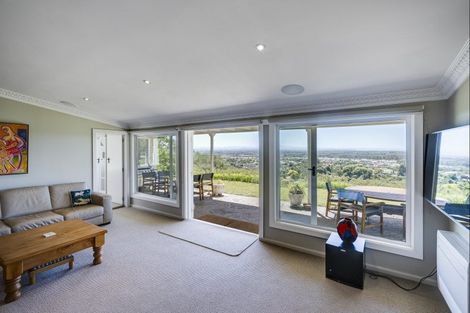 Photo of property in 130 Durham Drive, Havelock North, 4130
