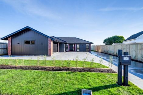 Photo of property in 5-7 Wills Road, Bell Block, New Plymouth, 4312