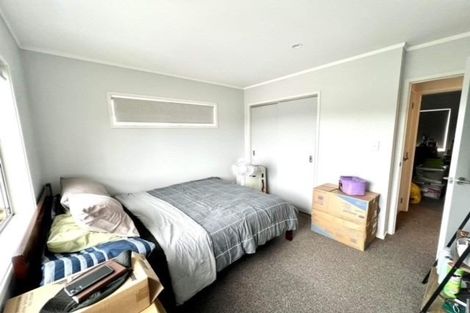 Photo of property in 62a Lauderdale Road, Birkdale, Auckland, 0626