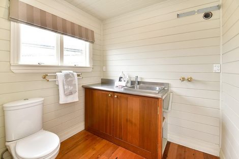 Photo of property in 17c Nelson Street, Helensville, 0800