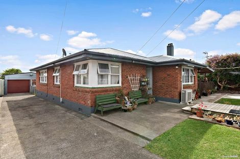 Photo of property in 118 Porchester Road, Papakura, 2110
