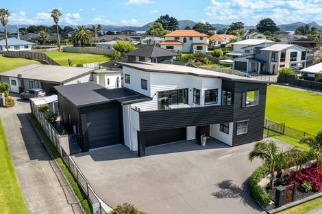 Photo of property in 14 Mariners Haven, One Tree Point, 0118