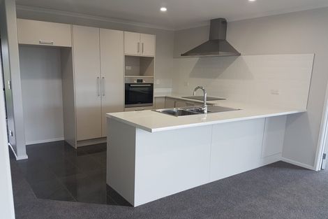 Photo of property in 10 Branca Close, Fitzroy, Hamilton, 3206