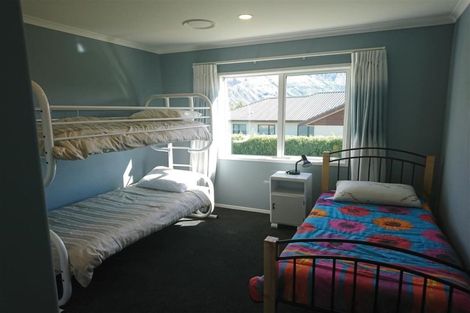 Photo of property in 71 Rata Street, Wanaka, 9305