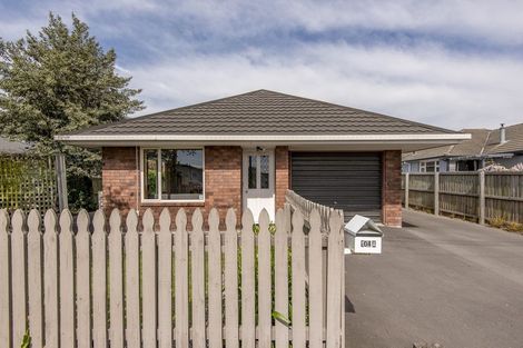Photo of property in 1/104 Bassett Street, Burwood, Christchurch, 8083