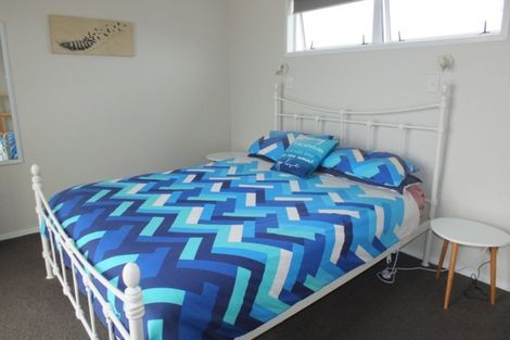 Photo of property in 35 Marine Parade South, Foxton Beach, Foxton, 4815