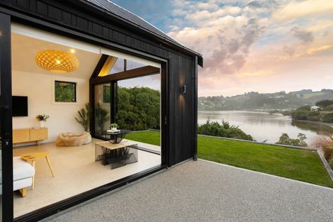 Photo of property in 1371b Taieri Mouth Road, Taieri Mouth, 9091