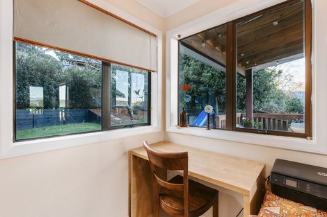 Photo of property in 26 Omokoroa Road, Omokoroa, 3114