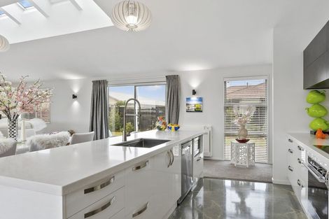 Photo of property in 11 Ben Lomond Drive, Mosgiel, 9024