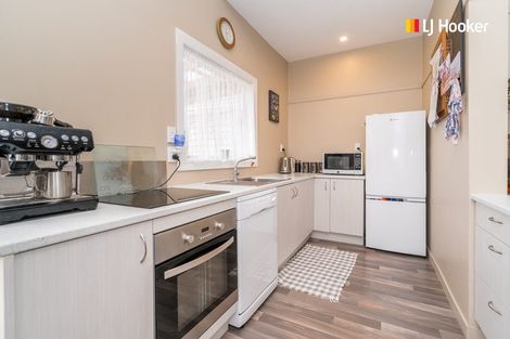 Photo of property in 17 Wesley Street, South Dunedin, Dunedin, 9012