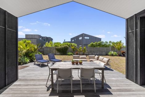 Photo of property in 31 Kokopu Street, Omaha, 0986