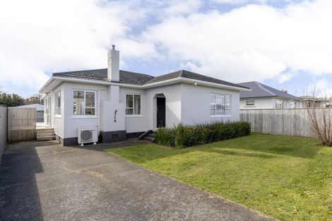Photo of property in 319 Carrington Street, Vogeltown, New Plymouth, 4310
