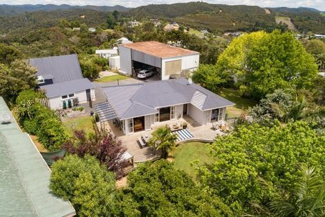 Photo of property in 2 Goffe Drive, Haruru, 0204