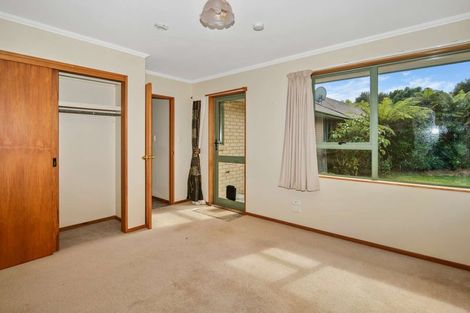 Photo of property in 37 Kew Road, Westport, 7825