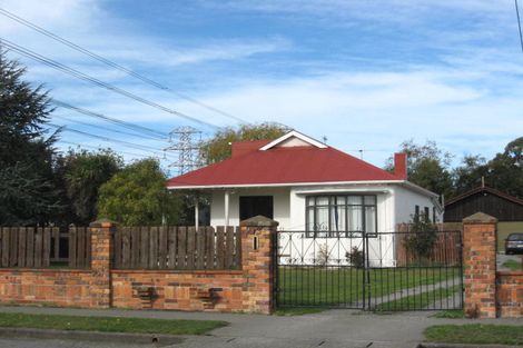 Photo of property in 2/93a Middlepark Road, Sockburn, Christchurch, 8042