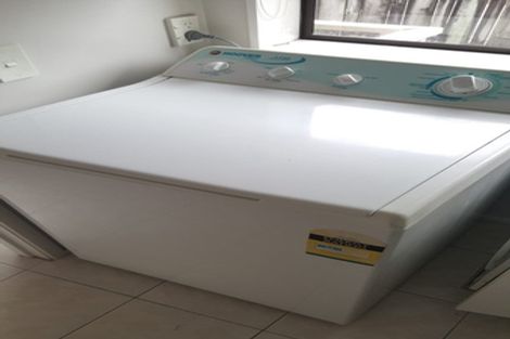 Photo of property in 451b Mount Albert Road, Mount Roskill, Auckland, 1041