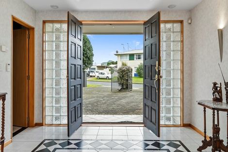 Photo of property in 2 Gordon Road, Mount Maunganui, 3116