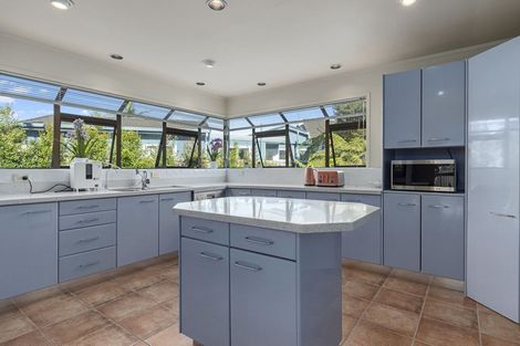 Photo of property in 10 Oban Road, Browns Bay, Auckland, 0630