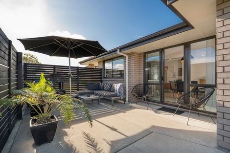 Photo of property in 130 Doncaster Drive, Papamoa Beach, Papamoa, 3118