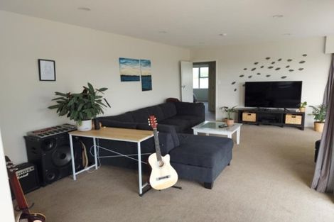 Photo of property in 327 Pine Valley Road, Dairy Flat, Silverdale, 0992