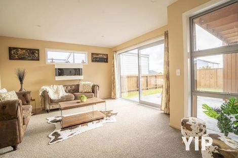 Photo of property in 64 Cedarwood Street, Woodridge, Wellington, 6037