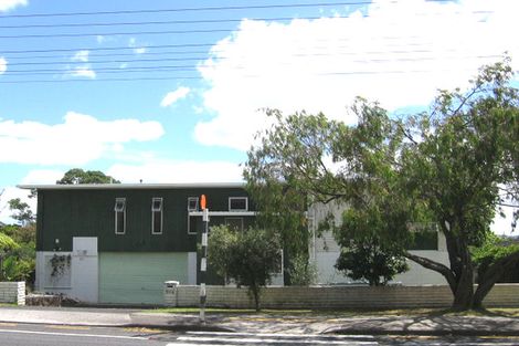 Photo of property in 100a Aberdeen Road, Campbells Bay, Auckland, 0620