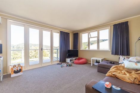 Photo of property in 27 Cheshire Street, Wilton, Wellington, 6012