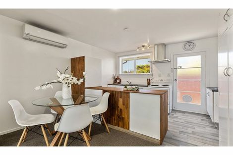 Photo of property in 2/519 Hereford Street, Linwood, Christchurch, 8011