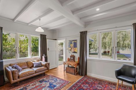 Photo of property in 14 Grey Street, Marton, 4710