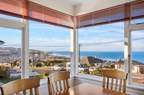 Photo of property in 154 Easther Crescent, Kew, Dunedin, 9012