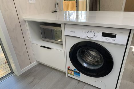 Photo of property in 16 Springtime Crescent, Stanmore Bay, Whangaparaoa, 0932