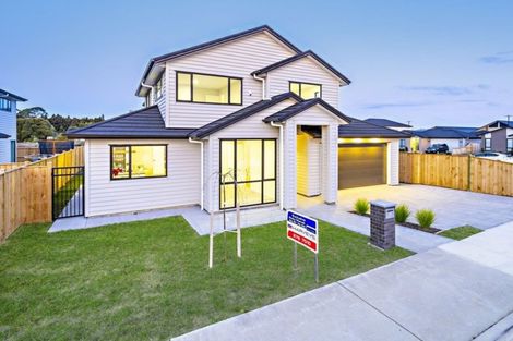 Photo of property in 4 Pahekeheke Road, Karaka, Papakura, 2113