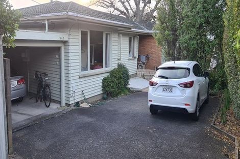 Photo of property in 27a Esmonde Road, Takapuna, Auckland, 0622