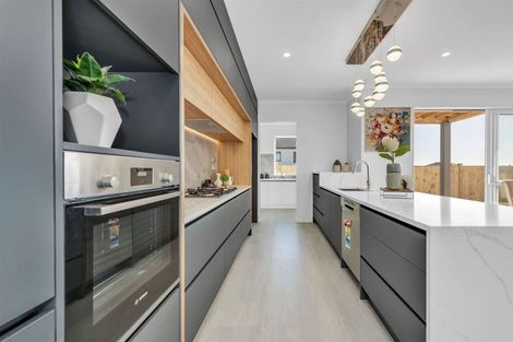 Photo of property in 45 Koromeke Street, Flat Bush, Auckland, 2019