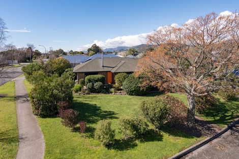 Photo of property in 1 Longfields Road, Brightwater, 7022