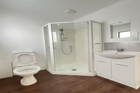 Photo of property in 25 Fearnley Grove, Albany, Auckland, 0632