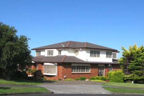Photo of property in 16 Sharples Place, Somerville, Auckland, 2014