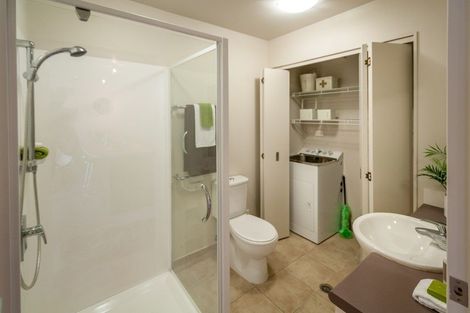 Photo of property in Bay Palms Apartments, 8/30b Bute Road, Browns Bay, Auckland, 0630