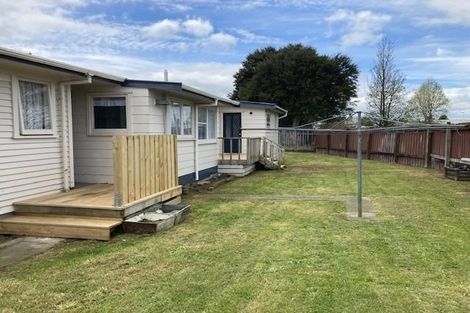 Photo of property in 20 Cricket Place, Melville, Hamilton, 3206