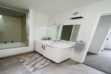 Photo of property in 2/503 Ilam Road, Bryndwr, Christchurch, 8053