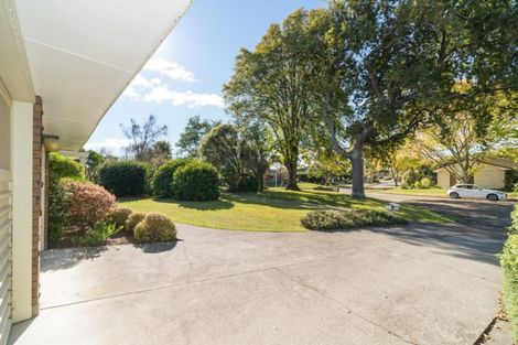 Photo of property in 5 Carbine Court, Awapuni, Palmerston North, 4412