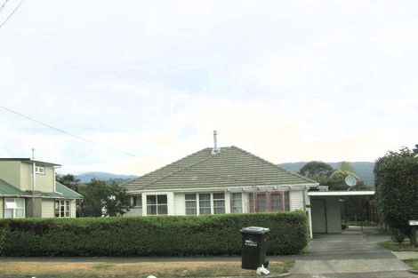 Photo of property in 74 Fraser Crescent, Elderslea, Upper Hutt, 5018