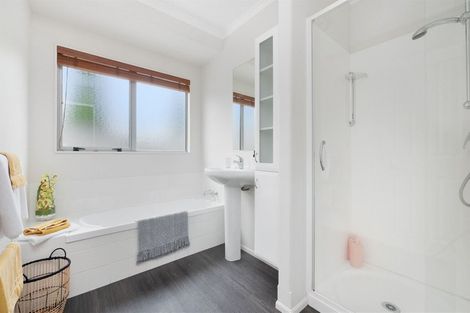 Photo of property in 11 Amoka Crescent, Parklands, Christchurch, 8083