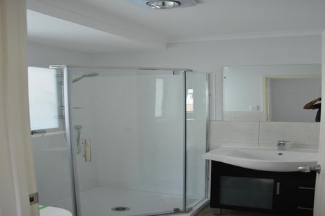 Photo of property in 1 Totarahoe Lane, Whalers Gate, New Plymouth, 4310
