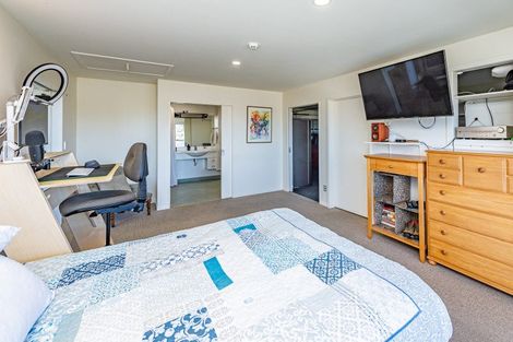 Photo of property in 10 Lithgow Drive, Otamatea, Whanganui, 4500