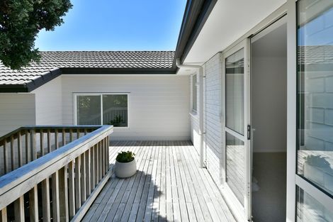 Photo of property in 966b Whangaparaoa Road, Manly, Whangaparaoa, 0930