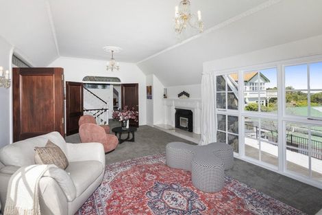 Photo of property in 81a Dyers Pass Road, Cashmere, Christchurch, 8022