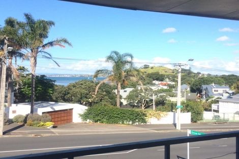 Photo of property in 4/103 Vauxhall Road, Narrow Neck, Auckland, 0624