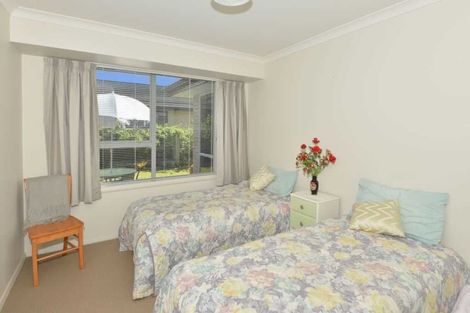 Photo of property in 82 Barbados Way, One Tree Point, 0118