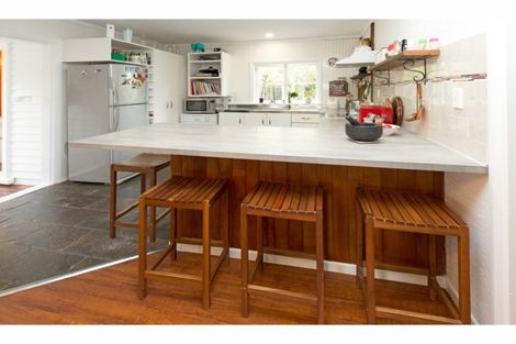 Photo of property in 1/680 Whangaparaoa Road, Stanmore Bay, Whangaparaoa, 0932
